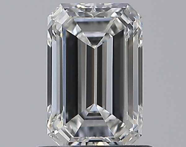0.9 carat, G colour, VVS2 clarity, Emerald shape, Natural Diamond.