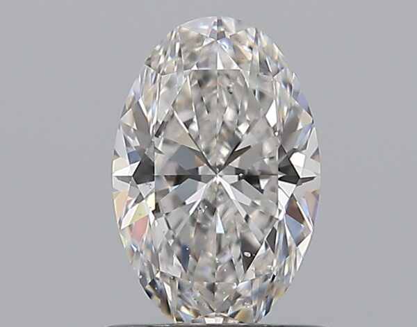 0.9 carat, F colour, SI1 clarity, Oval shape, Natural Diamond.