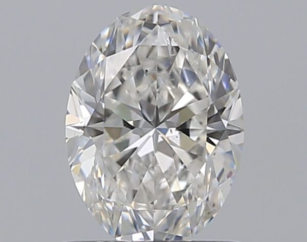 0.9 carat, F colour, SI2 clarity, Oval shape, Natural Diamond.