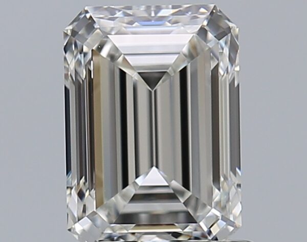 0.93 carat, G colour, VVS1 clarity, Emerald shape, Natural Diamond.