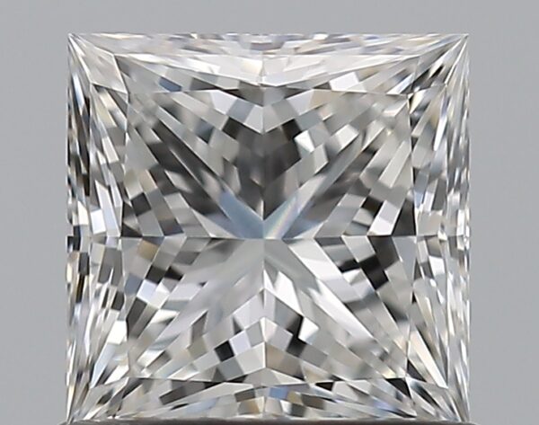 0.9 carat, F colour, VS1 clarity, Princess shape, Natural Diamond.