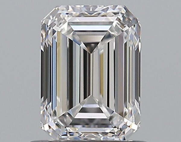 0.92 carat, E colour, VS2 clarity, Emerald shape, Natural Diamond.