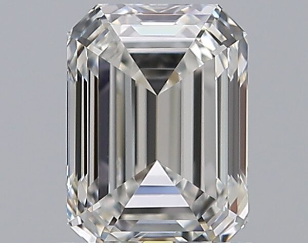 0.91 carat, G colour, VVS2 clarity, Emerald shape, Natural Diamond.