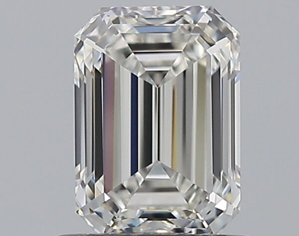 0.9 carat, G colour, VVS1 clarity, Emerald shape, Natural Diamond.