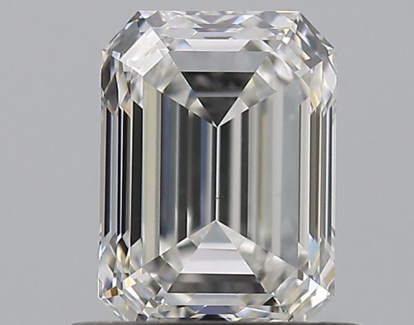 0.9 carat, F colour, VS1 clarity, Emerald shape, Natural Diamond.