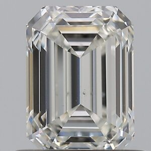 0.9 carat, H colour, VS2 clarity, Emerald shape, Natural Diamond.