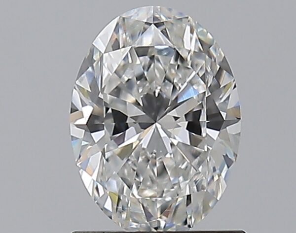 0.9 carat, F colour, VS1 clarity, Oval shape, Natural Diamond.