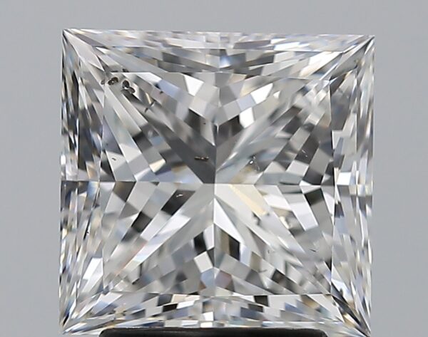 3.01 carat, F colour, SI1 clarity, Princess shape, Natural Diamond.