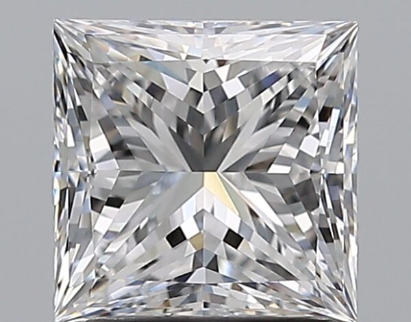 2 carat, D colour, IF clarity, Princess shape, Natural Diamond.