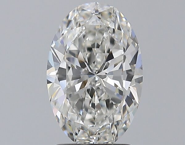 2.01 carat, G colour, VS2 clarity, Oval shape, Natural Diamond.