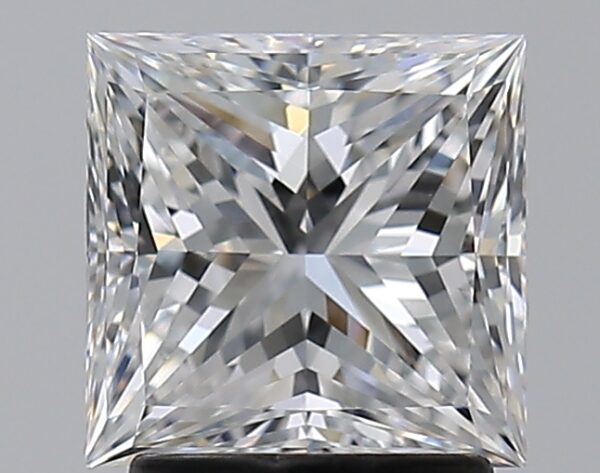 2.06 carat, E colour, IF clarity, Princess shape, Natural Diamond.
