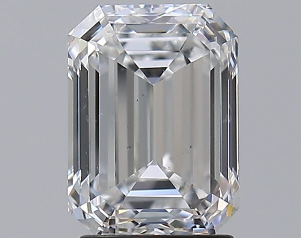 2.5 carat, E colour, SI1 clarity, Emerald shape, Natural Diamond.