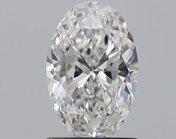 1.2 carat, E colour, VS2 clarity, Oval shape, Natural Diamond.