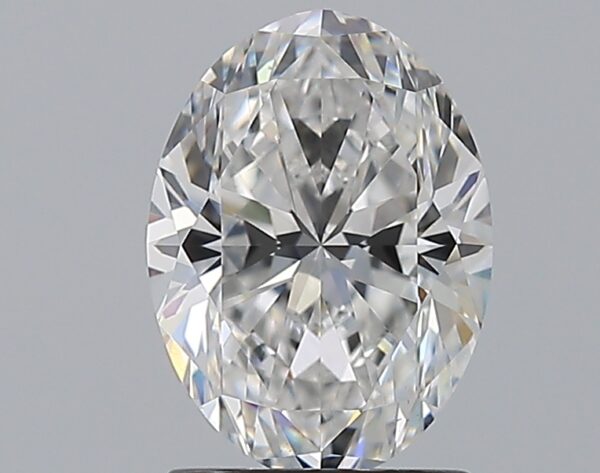 1.71 carat, E colour, VS2 clarity, Oval shape, Natural Diamond.
