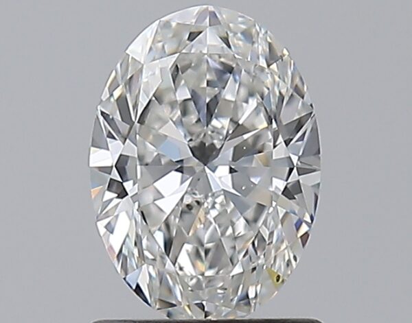 1.01 carat, F colour, SI1 clarity, Oval shape, Natural Diamond.
