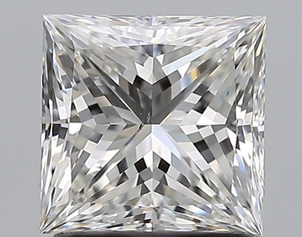 1.5 carat, G colour, VS2 clarity, Princess shape, Natural Diamond.