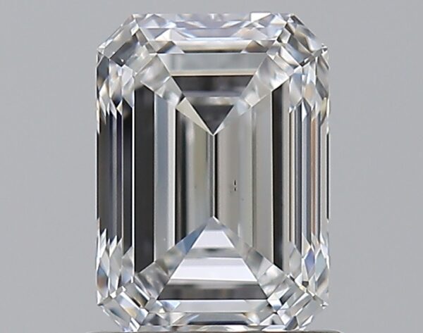 1 carat, E colour, VS2 clarity, Emerald shape, Natural Diamond.