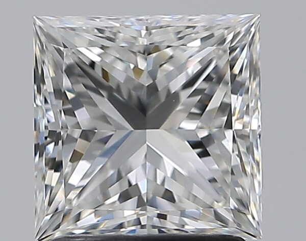 1.71 carat, G colour, VVS2 clarity, Princess shape, Natural Diamond.