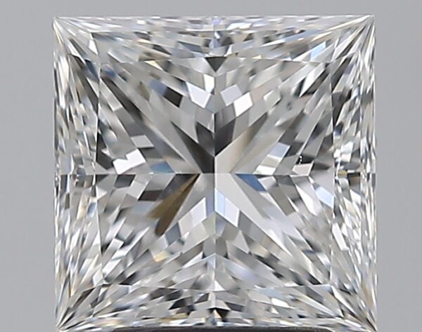 2.71 carat, E colour, VS2 clarity, Princess shape, Natural Diamond.