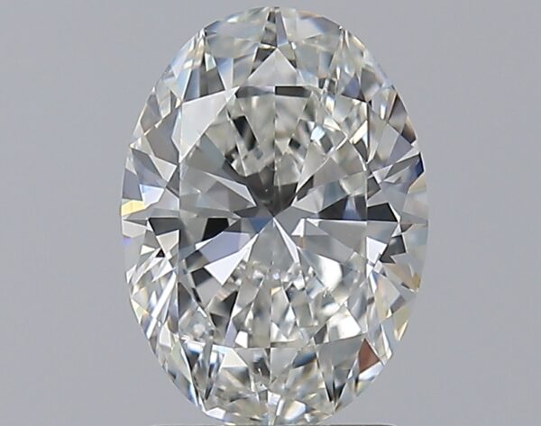 1.7 carat, G colour, VS2 clarity, Oval shape, Natural Diamond.
