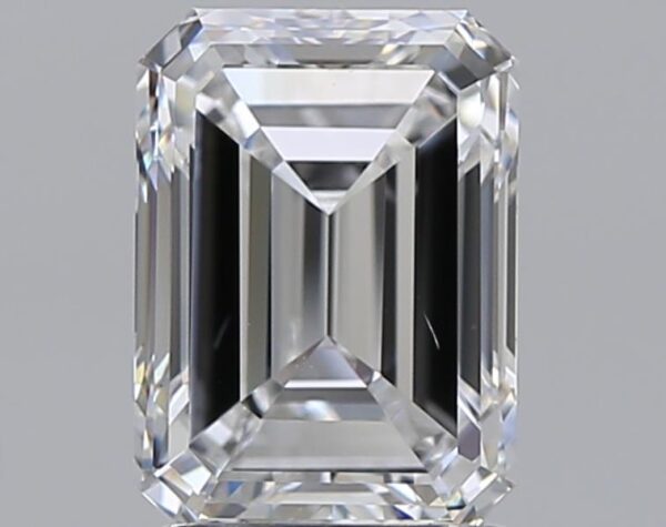 2 carat, D colour, VS2 clarity, Emerald shape, Natural Diamond.
