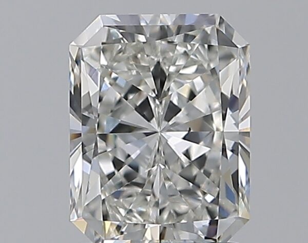 1.5 carat, G colour, VS2 clarity, Radiant shape, Natural Diamond.