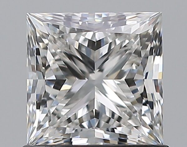 1.01 carat, G colour, VS1 clarity, Princess shape, Natural Diamond.