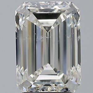 3 carat, H colour, SI2 clarity, Emerald shape, Natural Diamond.
