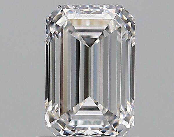 1 carat, F colour, VVS1 clarity, Emerald shape, Natural Diamond.