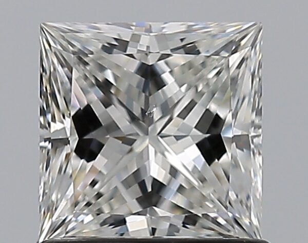 0.96 carat, G colour, SI1 clarity, Princess shape, Natural Diamond.