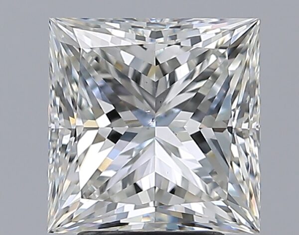 3.01 carat, H colour, VS2 clarity, Princess shape, Natural Diamond.