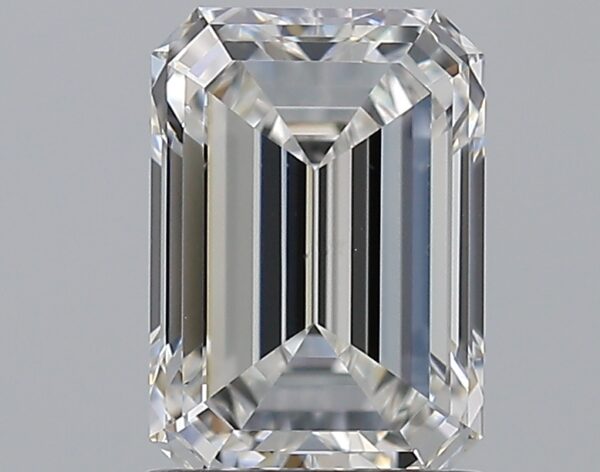 1.5 carat, E colour, VS1 clarity, Emerald shape, Natural Diamond.