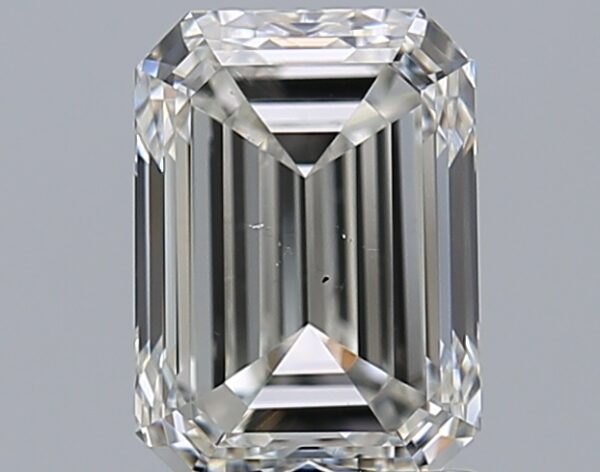 1.5 carat, H colour, VS2 clarity, Emerald shape, Natural Diamond.