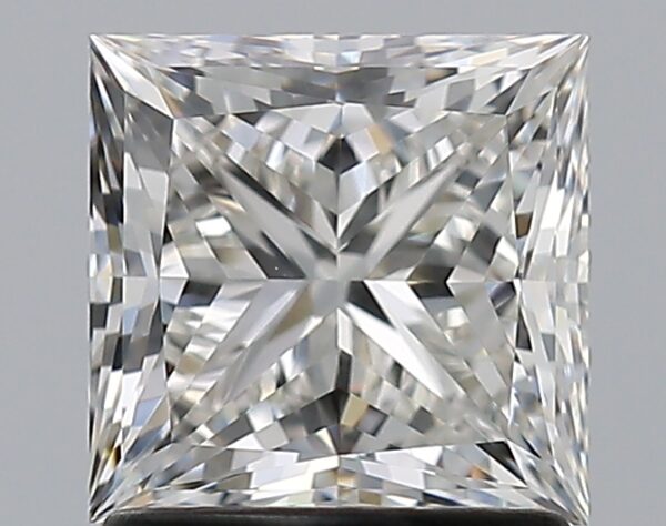 1.52 carat, G colour, VS1 clarity, Princess shape, Natural Diamond.