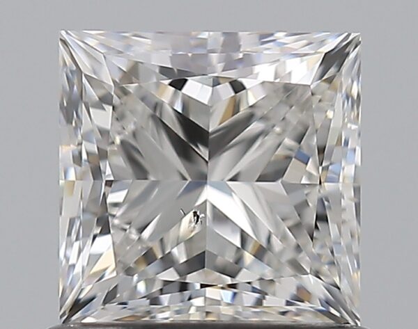1 carat, F colour, SI2 clarity, Princess shape, Natural Diamond.