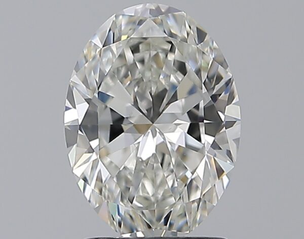1.7 carat, G colour, VS2 clarity, Oval shape, Natural Diamond.
