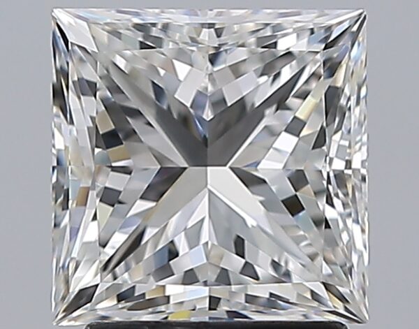 2 carat, F colour, IF clarity, Princess shape, Natural Diamond.
