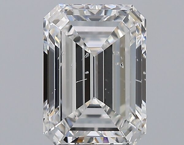 3.02 carat, E colour, SI2 clarity, Emerald shape, Natural Diamond.