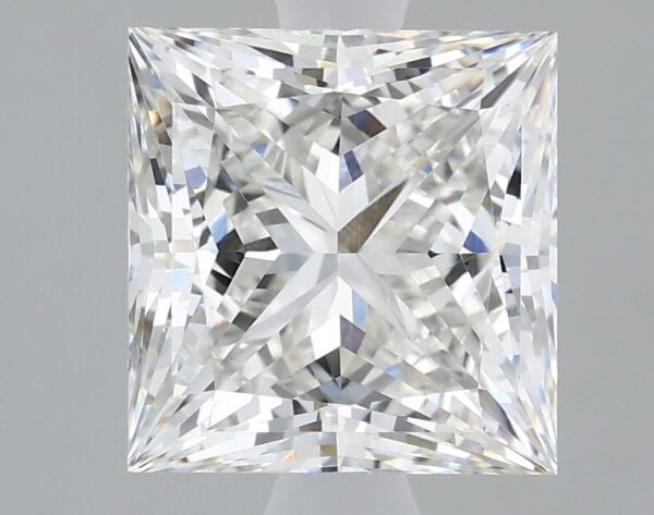 2.22 carat, F colour, VVS2 clarity, Princess shape, Lab Grown Diamond.