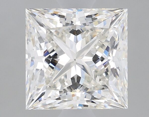 1.61 carat, G colour, VS1 clarity, Princess shape, Lab Grown Diamond.