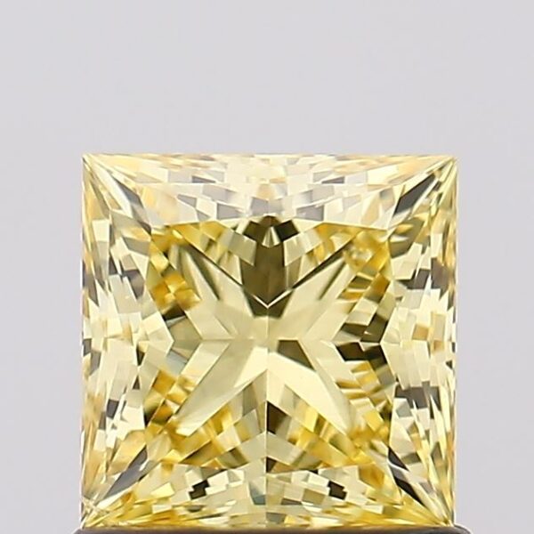 1.02 carat,  colour, VS2 clarity, Princess shape, Lab Grown Diamond.