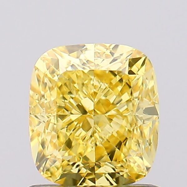 1.03 carat,  colour, VS1 clarity, Cushion shape, Lab Grown Diamond.