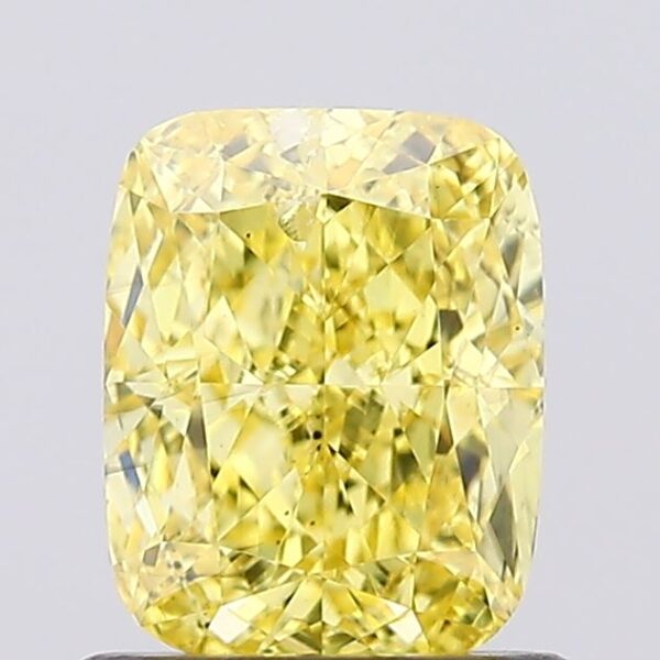 1.01 carat,  colour, SI2 clarity, Cushion shape, Lab Grown Diamond.