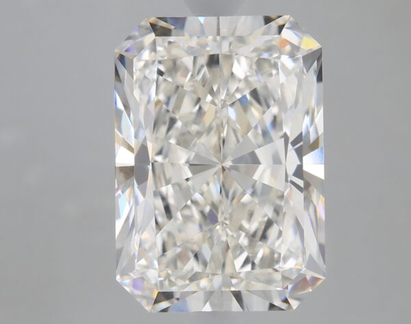 5.33 carat, G colour, VS1 clarity, Radiant shape, Lab Grown Diamond.