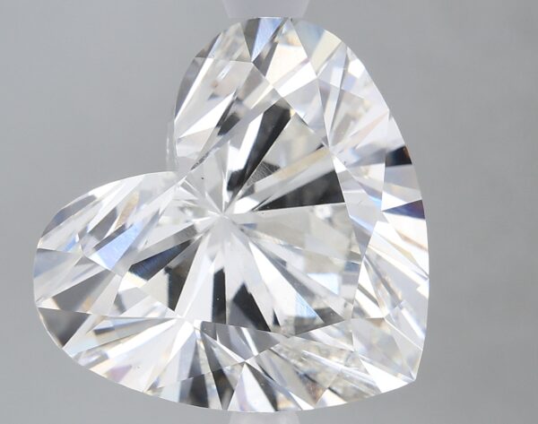 5 carat, G colour, VS1 clarity, Heart shape, Lab Grown Diamond.