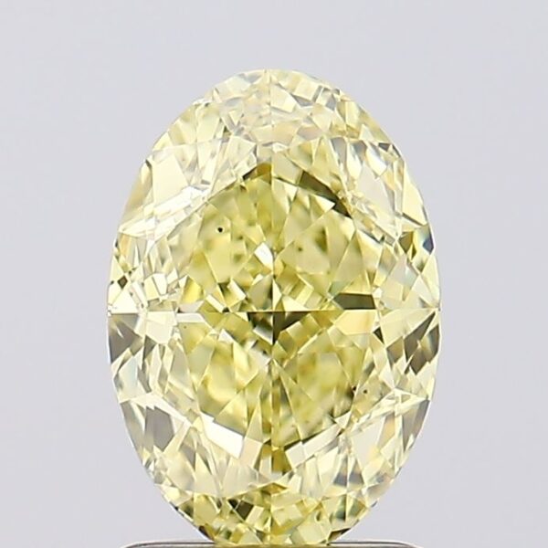 1.8 carat,  colour, VS1 clarity, Oval shape, Lab Grown Diamond.