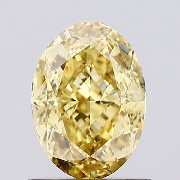 1.01 carat,  colour, SI1 clarity, Oval shape, Lab Grown Diamond.