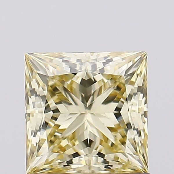 1.05 carat,  colour, VS1 clarity, Princess shape, Lab Grown Diamond.
