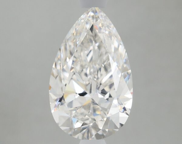 2.1 carat, G colour, VS1 clarity, Pear shape, Lab Grown Diamond.