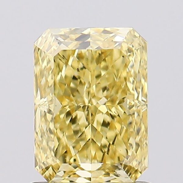 1.01 carat,  colour, VS2 clarity, Radiant shape, Lab Grown Diamond.